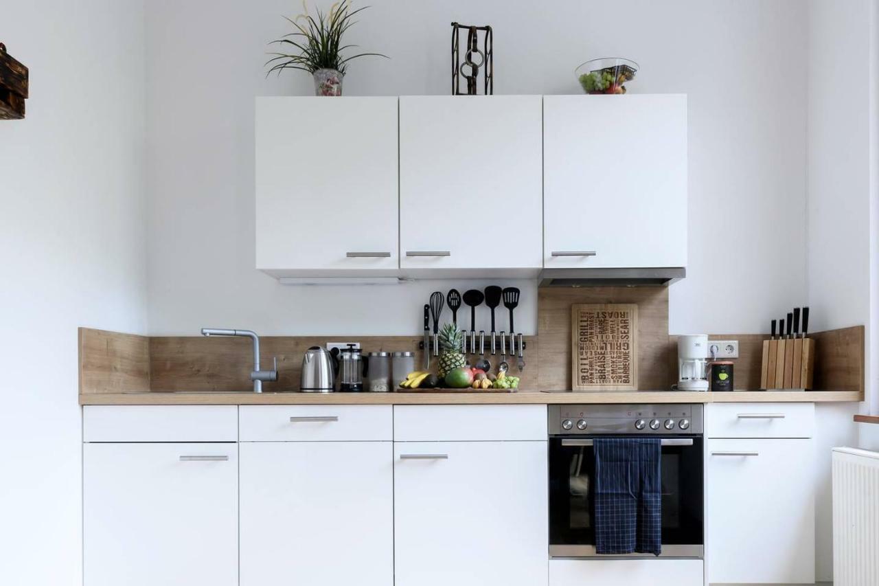 90sqm 2br Design Gem - Outdoor Terrace Appartement Berlijn